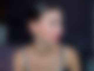 EmmiGreen's Live Sex Cam Show