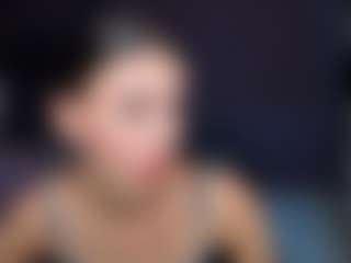 EmmiGreen's Live Sex Cam Show