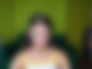 EmmiGreen's Live Sex Cam Show