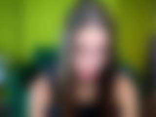 Live cam show with EmmiGreen - HD on slutload