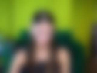 EmmiGreen's Live Sex Cam Show