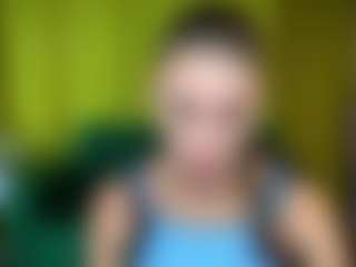 EmmiGreen's Live Sex Cam Show