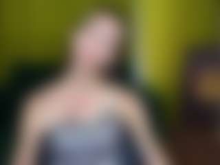 Live cam show with EmmiGreen - Black Hair on anonymated.com