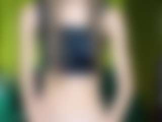 EmmiGreen's Live Sex Cam Show