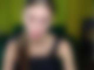 EmmiGreen's Live Sex Cam Show