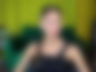 EmmiGreen's Live Sex Cam Show