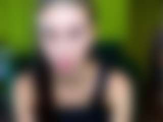 Live cam show with EmmiGreen - Small Tits on Cam Slut
