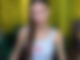 EmmiGreen's Live Sex Cam Show