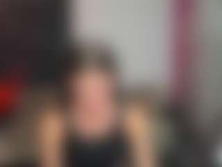 EmmiGreen's Live Sex Cam Show