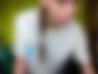 EmmiGreen's Live Sex Cam Show