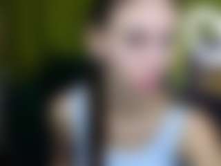EmmiGreen's Live Sex Cam Show