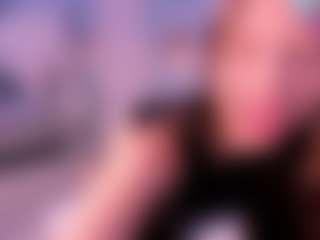 Live cam show with gabi-bunny - Squirt on SmokeAndPoke