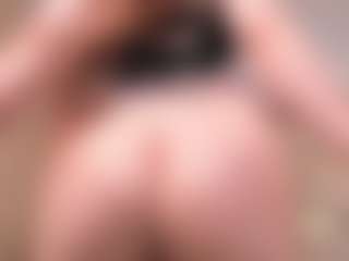 gabi-bunny's Live Sex Cam Show