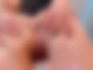 gabi-bunny's Live Sex Cam Show