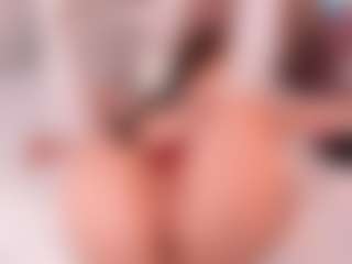 gabi-bunny's Live Sex Cam Show