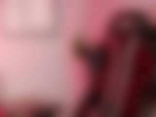 Live cam show with Holly95love - Glasses on crypto-cams