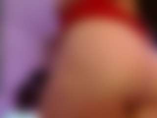 LaynaJucyBoobs's Live Sex Cam Show