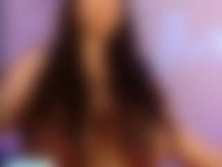 LaynaJucyBoobs's Live Sex Cam Show
