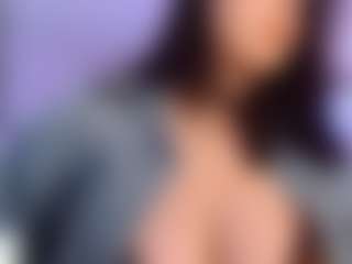 Live cam show with LaynaJucyBoobs - Control on Dare Cams