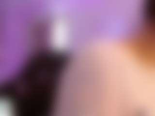 LaynaJucyBoobs's Live Sex Cam Show