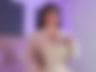 LaynaJucyBoobs's Live Sex Cam Show