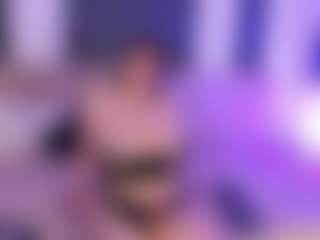 Layna's Live Sex Cam Show