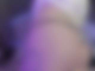 Live cam show with Layna - Control on x69.live
