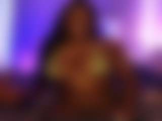 Live cam show with Queen Amara - Bikini on Camsoda