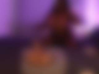 Queen Amara's Live Sex Cam Show