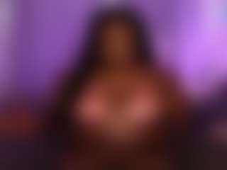 Live cam show with Queen Amara - Domination on madthumbs