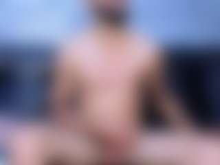 Bigsensationn21's Live Sex Cam Show