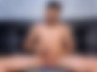 Live cam show with Bigsensationn21 - Brown Eyes on madthumbs