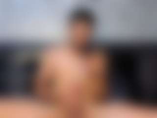 Bigsensationn21's Live Sex Cam Show