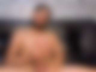 Bigsensationn21's Live Sex Cam Show