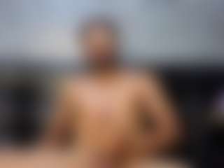Bigsensationn21's Live Sex Cam Show