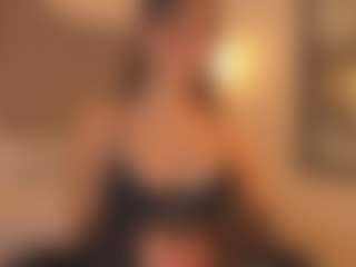 cloe-yeraldy's Live Sex Cam Show