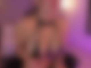 Live cam show with cloe-yeraldy - Dildo Or Vibrator on Fling VIP Chat