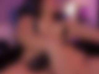 cloe-yeraldy's Live Sex Cam Show