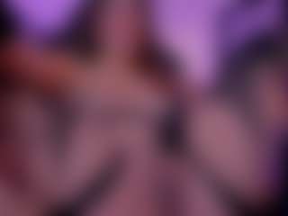 Live cam show with cloe-yeraldy - Shaved Pussy on SpunkLive