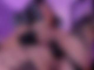 cloe-yeraldy's Live Sex Cam Show