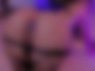 cloe-yeraldy's Live Sex Cam Show