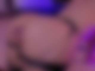 cloe-yeraldy's Live Sex Cam Show
