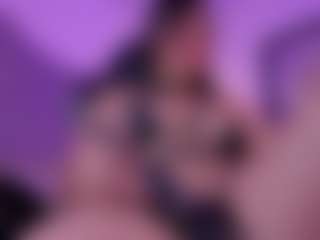 cloe-yeraldy's Live Sex Cam Show
