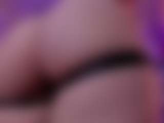 Live cam show with cloe-yeraldy - Little on CamwithHer