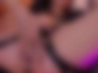 cloe-yeraldy's Live Sex Cam Show
