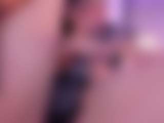 cloe-yeraldy's Live Sex Cam Show