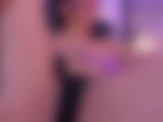 cloe-yeraldy's Live Sex Cam Show