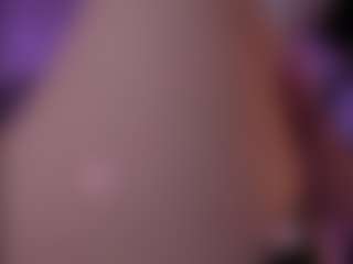 cloe-yeraldy's Live Sex Cam Show