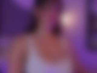 cloe-yeraldy's Live Sex Cam Show
