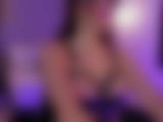 cloe-yeraldy's Live Sex Cam Show